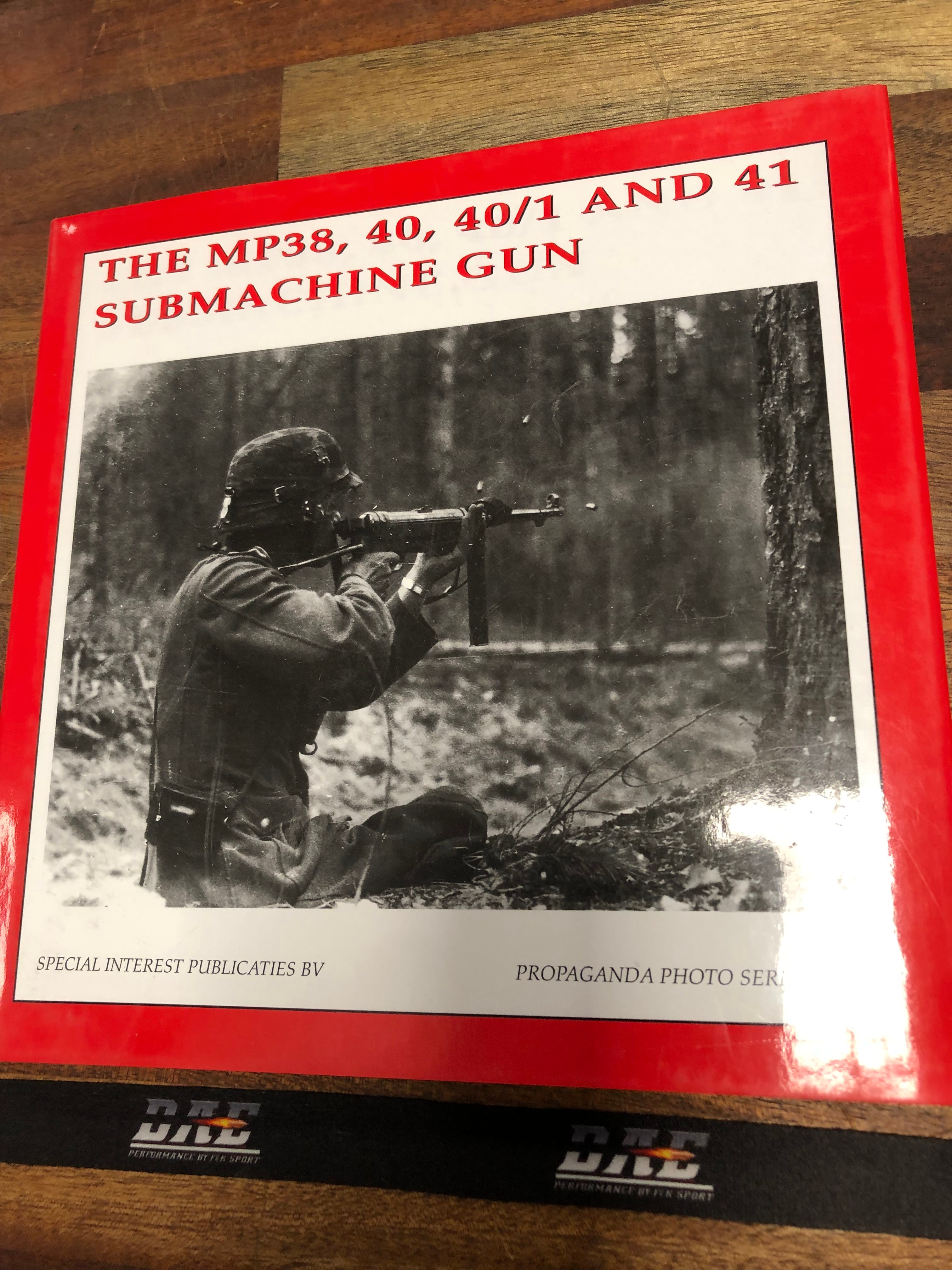 BOK The MP38, 40, 40/1, and 41 Submachine Gun, Vol