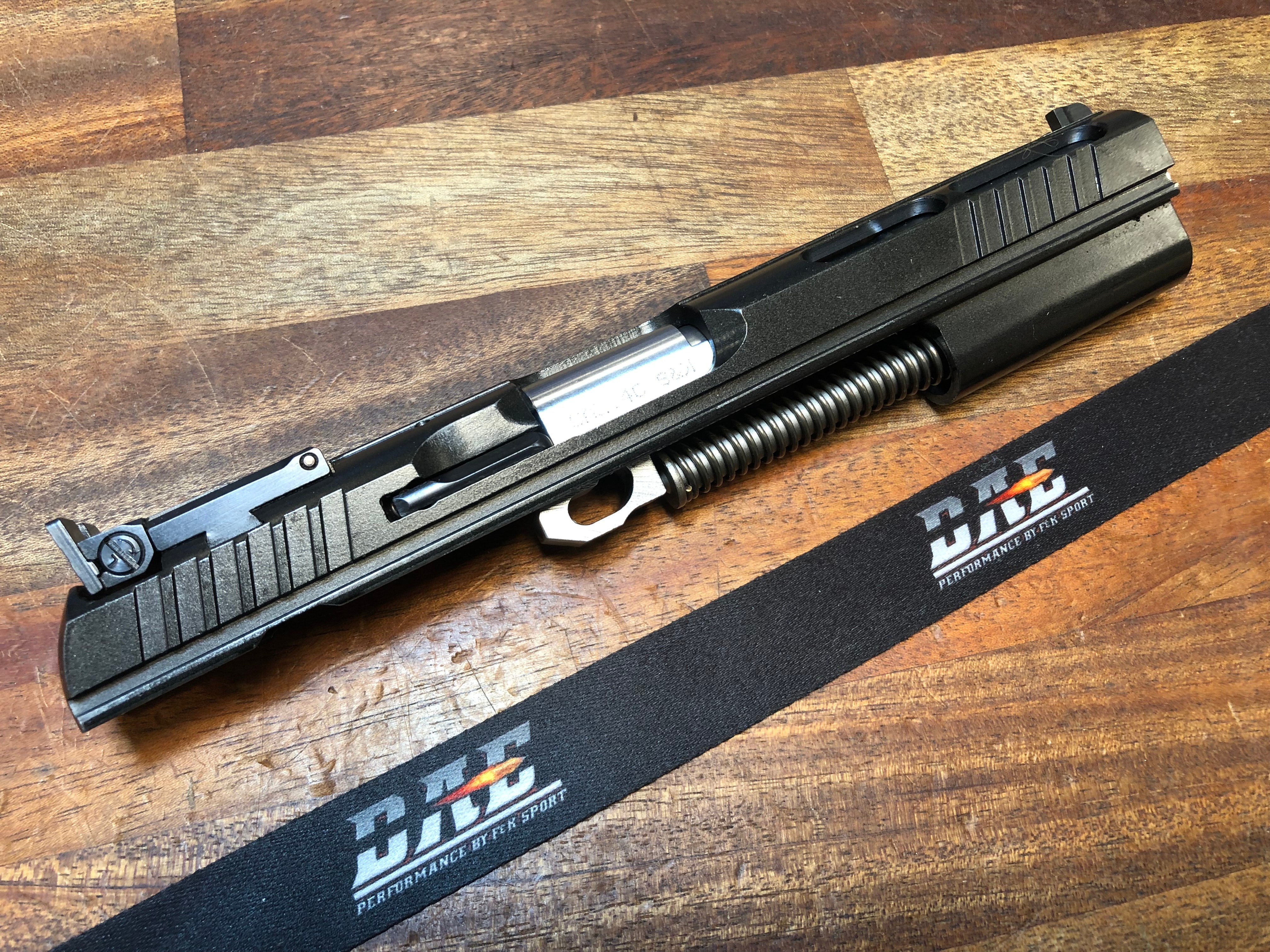 Vx-sats Tanfoglio LCHC .40 S&W GK Finish, R2663
