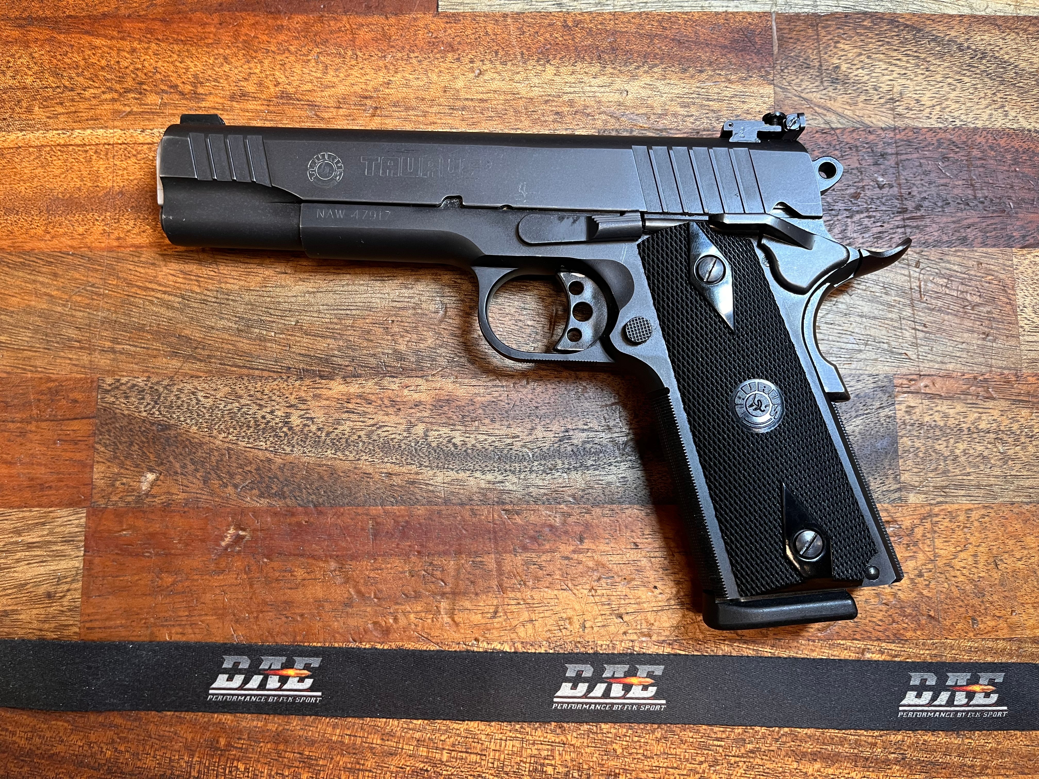 Taurus PT1911 .45 ACP R18090 PRIS 9900 kr