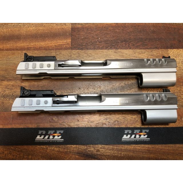 Skillnad mellan LF & SF Mantel Tanfoglio