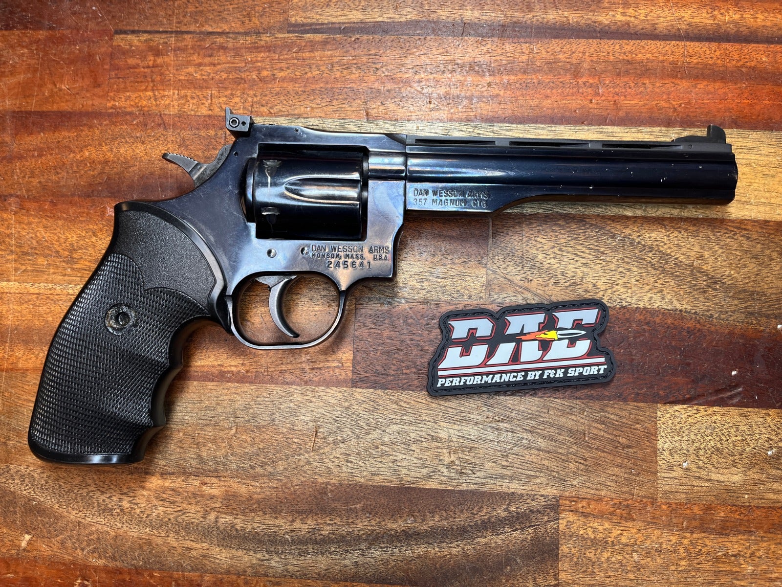 BEG Dan Wesson .357M 15cm R15036