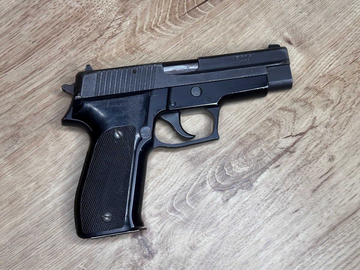 BEG SIG-SAUER P226 9x19 R17710  